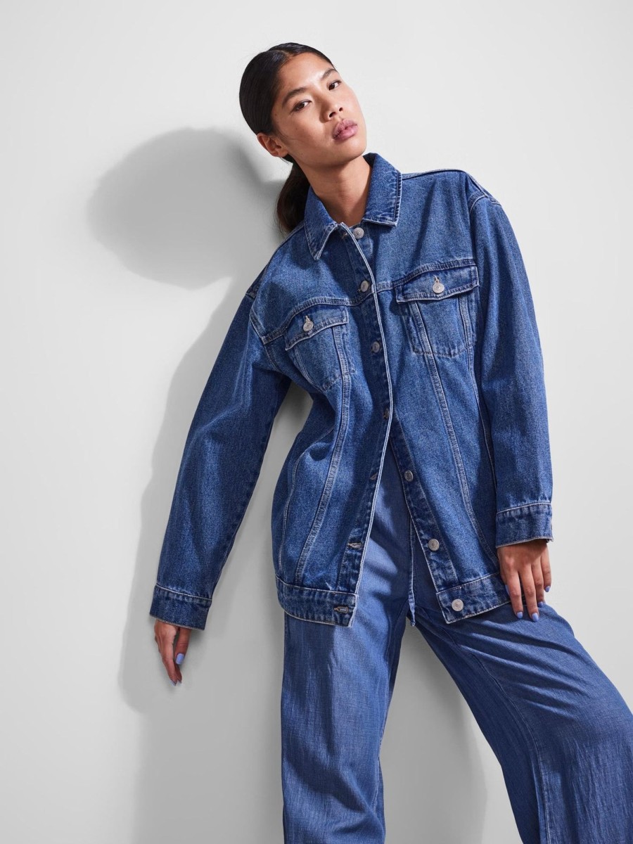 Dame PIECES Jakker & Frakker | Tika Oversized Denim Jakke - Medium Blue Denim